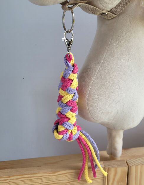 Uwiąz dla Hobby Horse ze sznurka – ciemny róż/ fiolet/ żółty